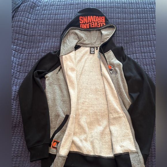- NFL CLEVELAND BROWNS MEN'S FULL ZIP HOODIE. Size medium - Picture 8 of 12